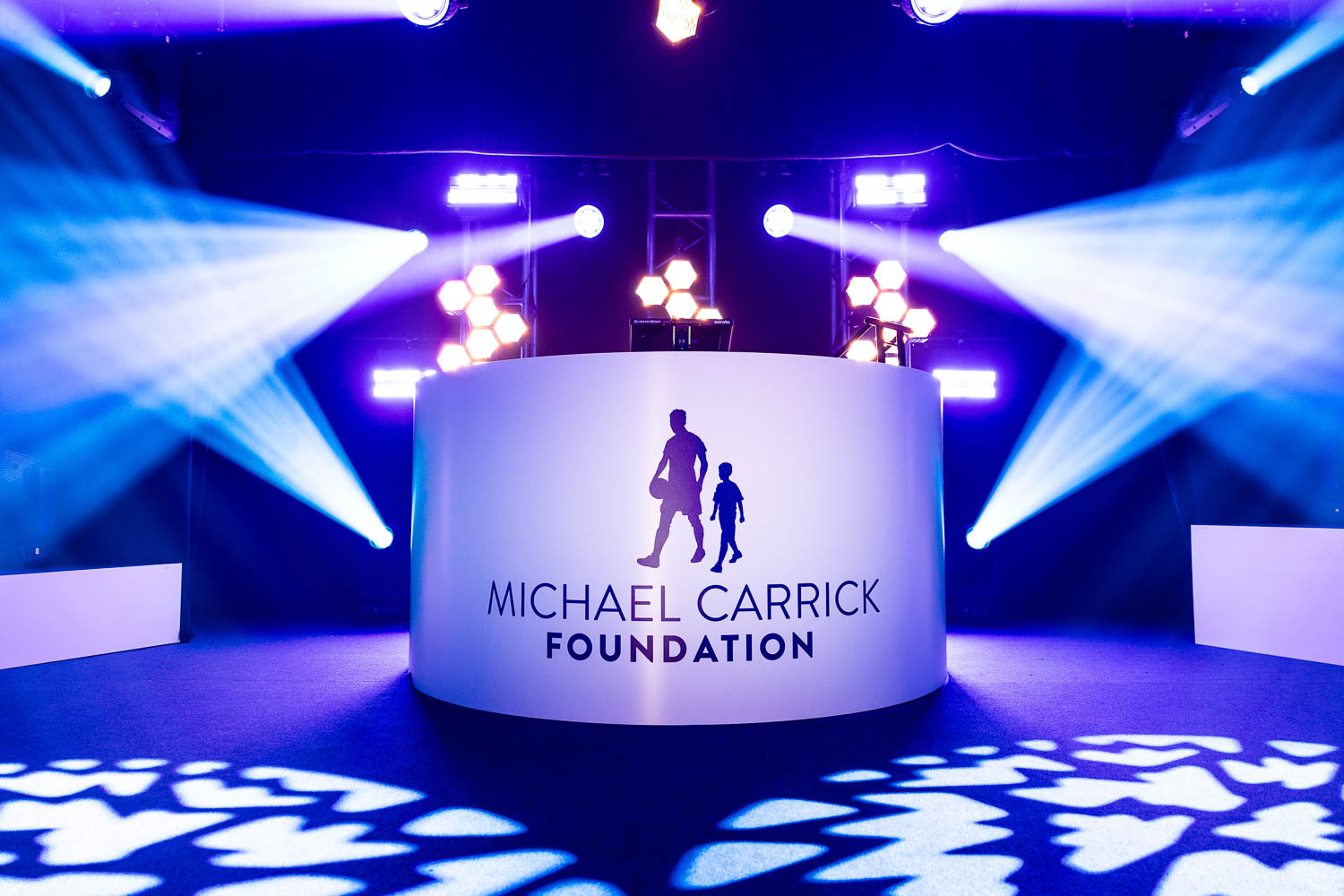 the deansgate manchester hotel blue lighting for event